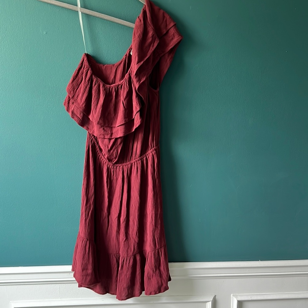 Gauze One Shoulder Maroon Dress